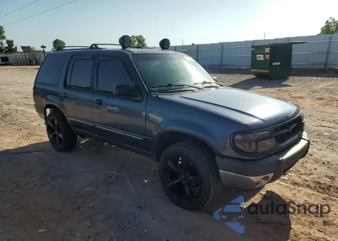 2000 Ford Explorer Xlt из США, поврежденный, VIN 1FMZU73E7YUB86440